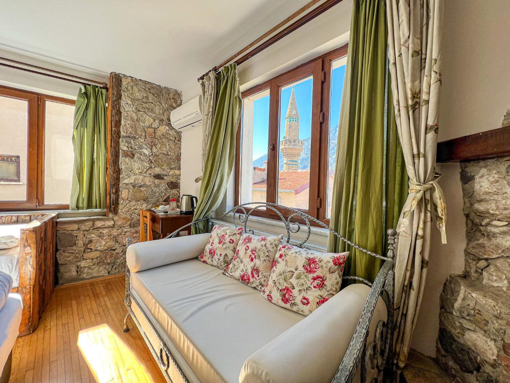 Fulya Pension Egirdir Esterno foto
