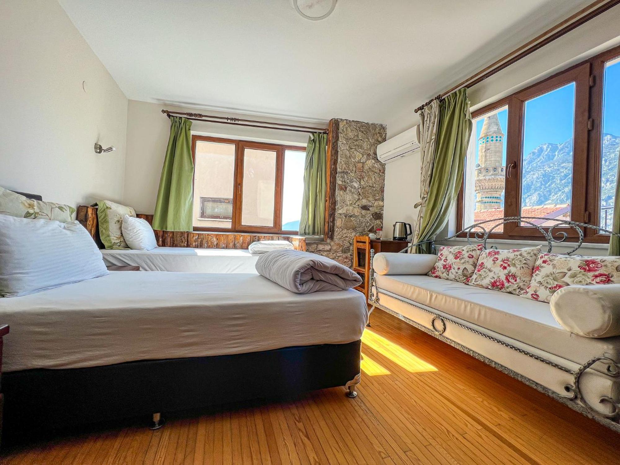 Fulya Pension Egirdir Camera foto