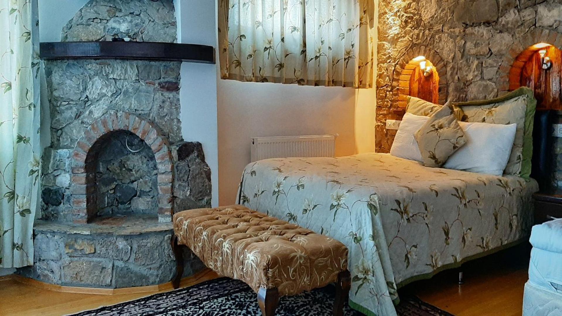 Fulya Pension Egirdir Esterno foto