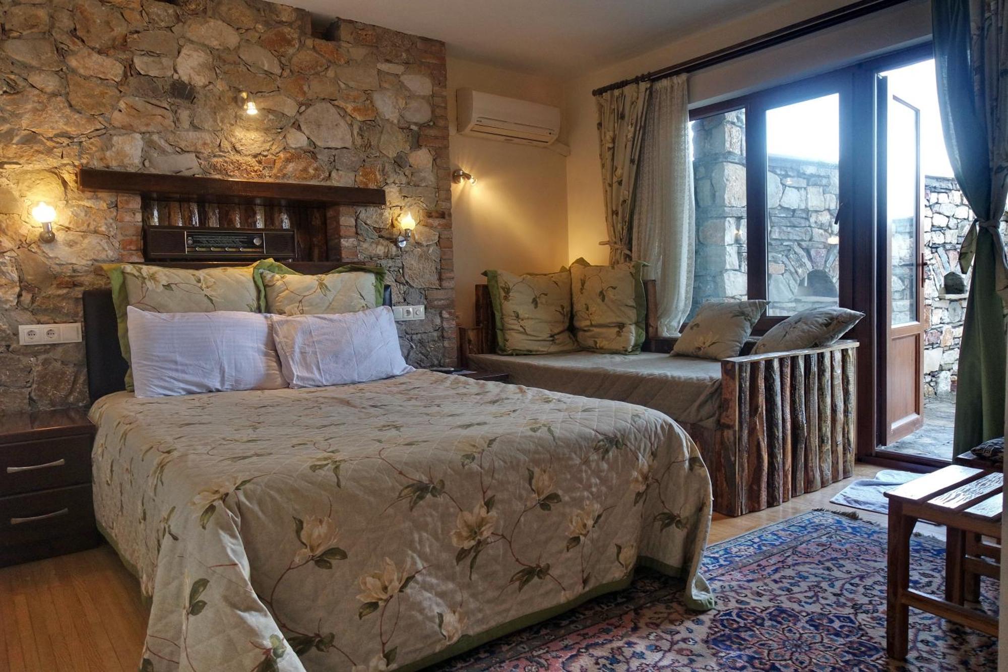 Fulya Pension Egirdir Esterno foto