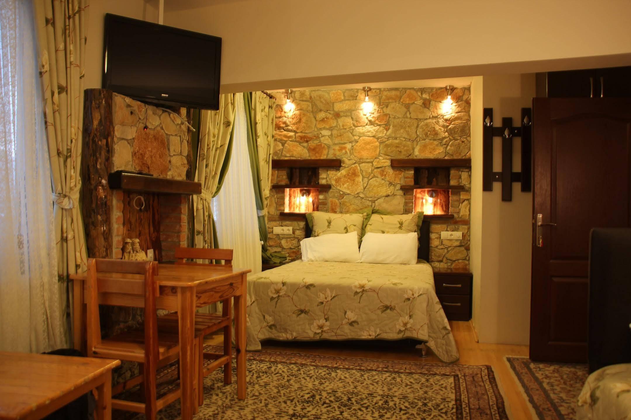 Fulya Pension Egirdir Esterno foto